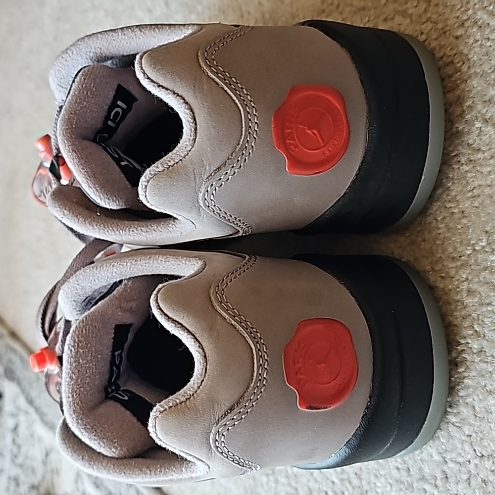 Paris Saint-Germain x Air Jordan 5 Retro Low ‘Paname’ - Picture 5 of 8